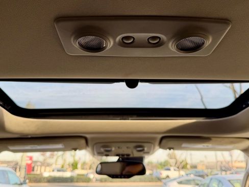 Used 2016 GMC Acadia SLT w/ Open Road Package image 22