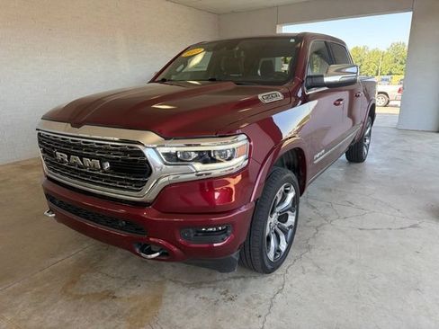 Used 2023 RAM 1500 Limited AWD/4WD image 2
