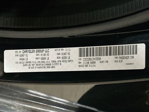 Used 2012 Dodge Avenger R/T image 32