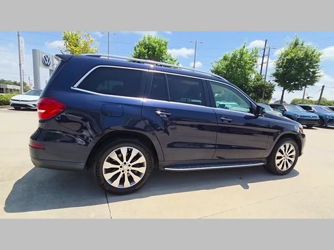 Used 2017 Mercedes-Benz GLS 450 4MATIC image 41