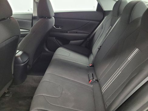 Used 2021 Hyundai Elantra SEL w/ Convenience Package FWD image 18
