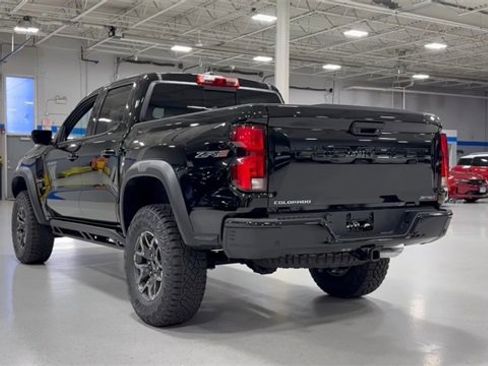 New 2026 Chevrolet Colorado ZR2 w/ Technology Package image 8