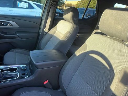 Certified 2023 Chevrolet Traverse LT image 15