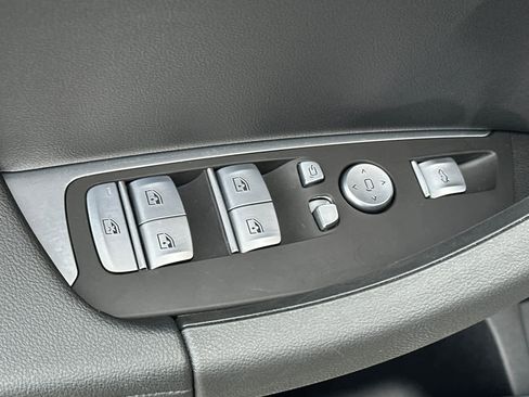 Used 2024 BMW X3 xDrive30i w/ Convenience Package w/ZPA image 13