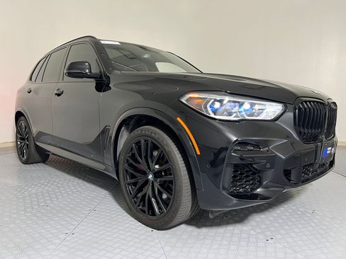 Used 2023 BMW X5 sDrive40i w/ Executive Package image 7