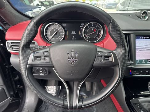 Certified 2022 Maserati Levante GT AWD/4WD image 19