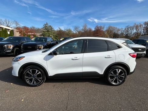 Certified 2022 Ford Escape SEL w/ SEL Stealth AWD Package image 13