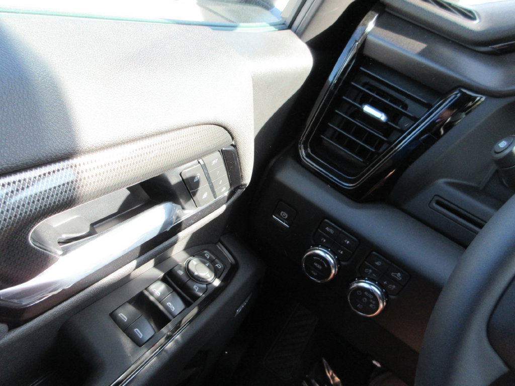 New 2026 GMC Sierra 1500 AT4 w/ AT4 Premium Package AWD/4WD image 18