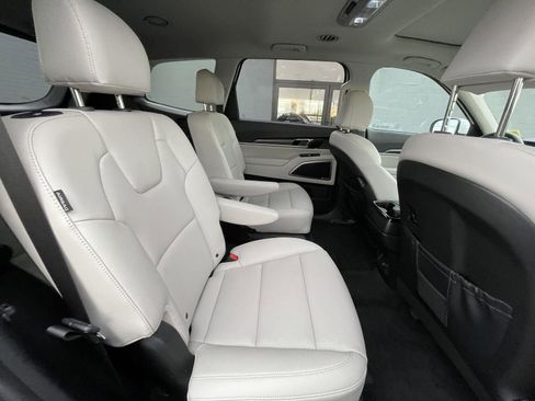 Used 2023 Kia Telluride S w/ S Sunroof Package AWD/4WD image 19