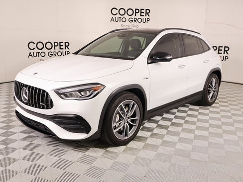 Used 2021 Mercedes-Benz GLA 35 AMG 4MATIC image 11