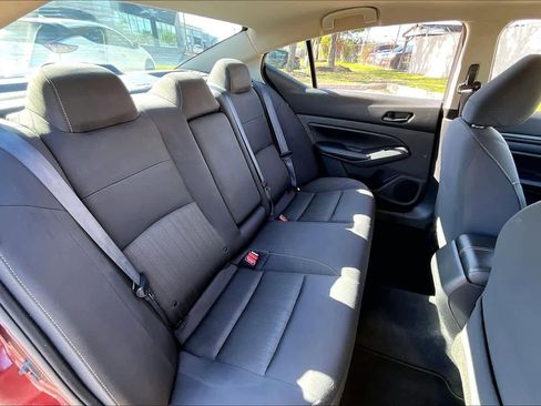 Used 2024 Nissan Altima 2.5 SV image 20