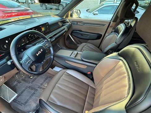 Used 2024 Kia EV9 GT-Line image 7
