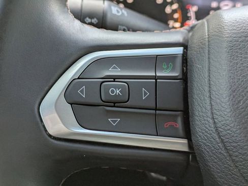 Used 2022 Jeep Compass Limited w/ Sun and Sound Group image 28