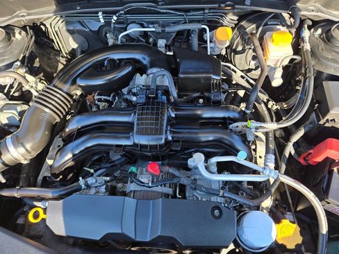 Used 2011 Subaru Forester 2.5X Premium w/ All-Weather Pkg image 30