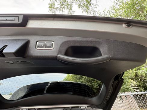 Used 2025 Kia Sorento SX Prestige AWD/4WD image 9