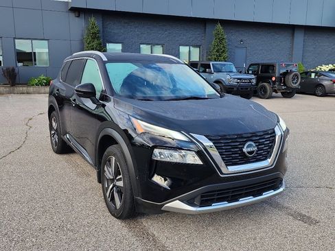 Used 2023 Nissan Rogue Platinum w/ Platinum Premium Package AWD/4WD image 2