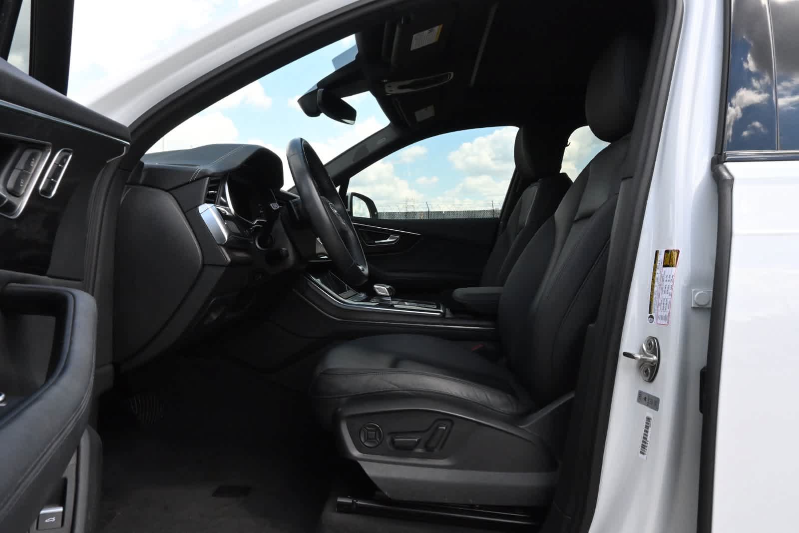 Used 2024 Audi Q7 2.0T Premium Plus w/ Premium Plus Package AWD/4WD image 13