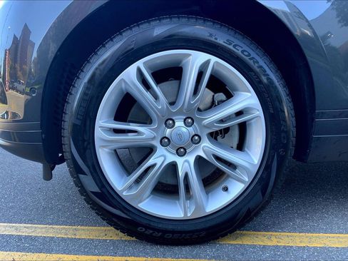 Used 2026 Land Rover Range Rover Velar S image 10