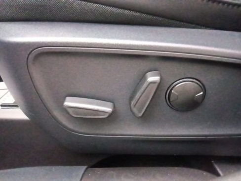 New 2026 Ford Escape ST-Line w/ Tech Pack #1 FWD image 16