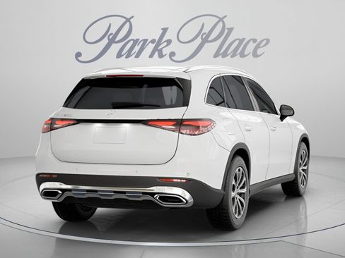 Certified 2026 Mercedes-Benz GLC 300 image 19