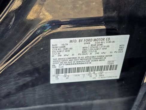 Used 2024 Ford Maverick Lariat w/ FX4 Off-Road Package AWD/4WD image 26