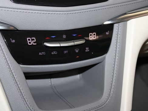 New 2025 Cadillac XT5 Premium Luxury image 15