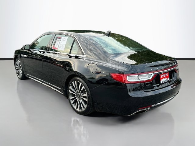 Used 2018 Lincoln Continental Select w/ Continental Climate Package AWD/4WD image 8