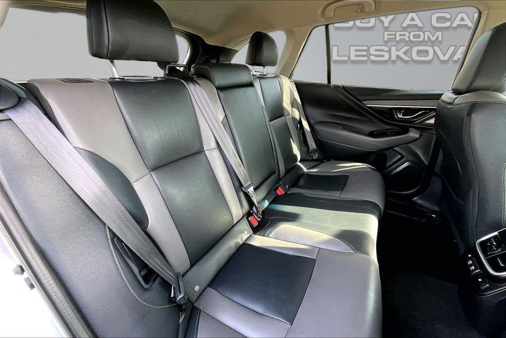 Used 2021 Subaru Outback Onyx Edition XT w/ Popular Package #2 AWD/4WD image 27