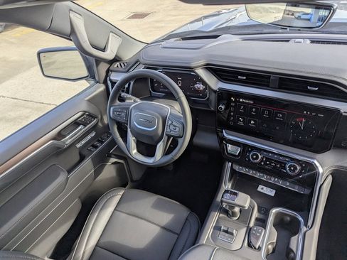 New 2026 GMC Sierra 1500 Denali w/ Denali Reserve Package image 19