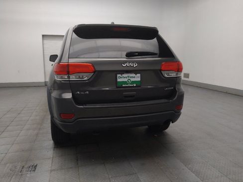 Used 2019 Jeep Grand Cherokee Laredo AWD/4WD image 6