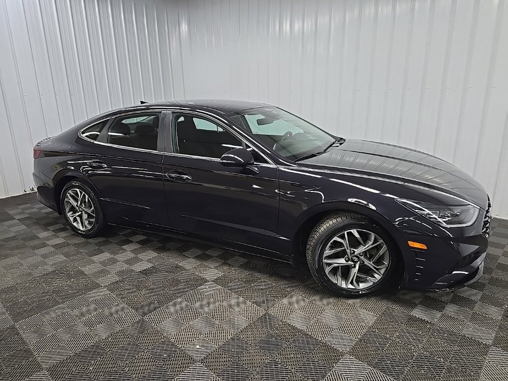 Used 2023 Hyundai Sonata SEL FWD image 1