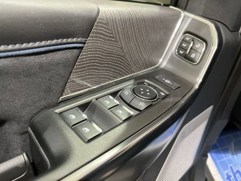 New 2025 Ford F250 Platinum AWD/4WD image 23