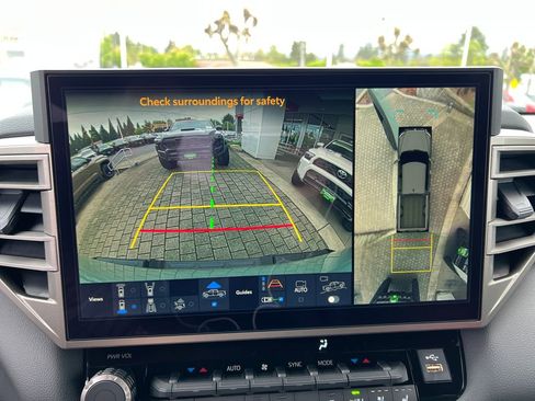 New 2026 Toyota Tundra Limited AWD/4WD image 15
