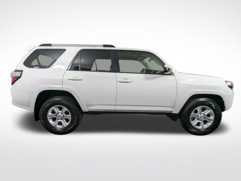 Used 2024 Toyota 4Runner SR5 image 28