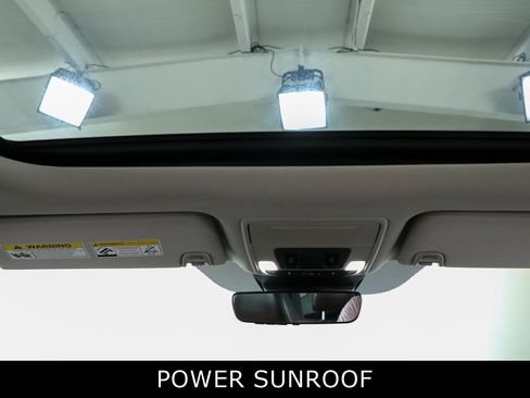 Used 2023 Honda Pilot Elite image 21