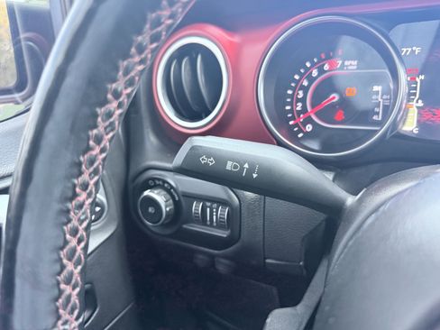 Used 2021 Jeep Wrangler Unlimited Rubicon image 57