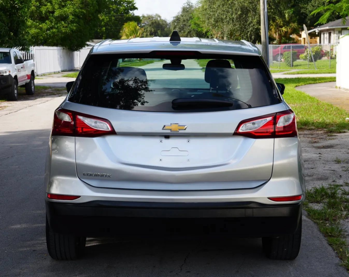 Used 2020 Chevrolet Equinox LS FWD image 7