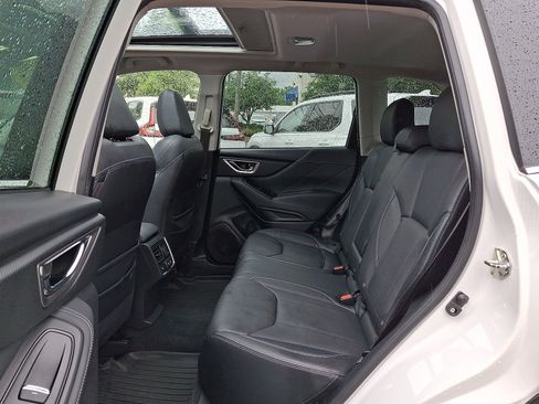 Used 2020 Subaru Forester Touring AWD/4WD image 9