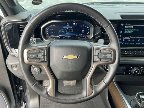 Certified 2022 Chevrolet Silverado 1500 High Country AWD/4WD image 13