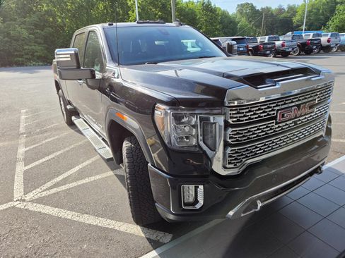 Used 2020 GMC Sierra 2500 Denali w/ Denali Ultimate Package AWD/4WD image 3