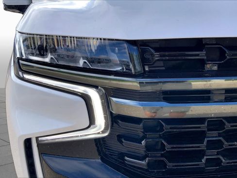 Used 2022 Chevrolet Tahoe Z71 w/ Off-Road Capability Package AWD/4WD image 28