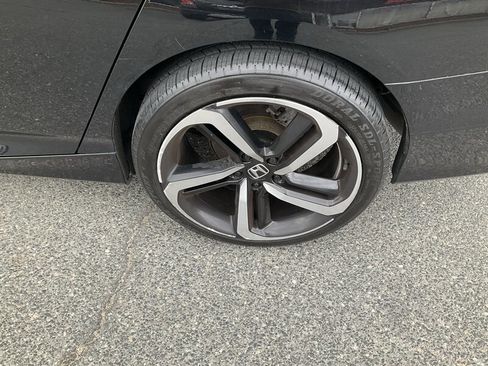 Used 2021 Honda Accord Sport image 11