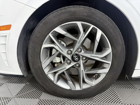 Used 2020 Hyundai Sonata SEL w/ Convenience Package FWD image 9