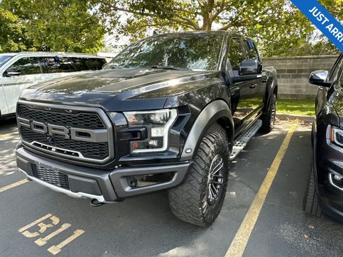 Used 2019 Ford F150 Raptor w/ Equipment Group 802A Luxury AWD/4WD image 1
