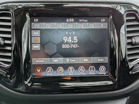 Used 2020 Jeep Compass Limited FWD image 13