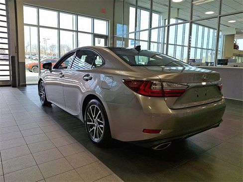 Used 2017 Lexus ES 350 350 image 4
