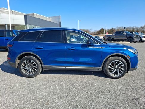 Used 2020 Lincoln Corsair Standard w/ Equipment Group 101A image 7