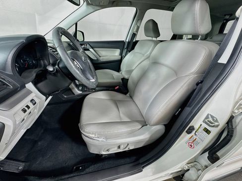 Used 2015 Subaru Forester 2.5i Touring w/ Eyesight & Navigation System AWD/4WD image 25