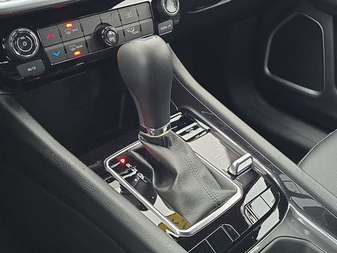 Certified 2024 Jeep Compass Latitude image 23