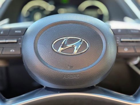 Used 2023 Hyundai Sonata SEL Plus image 24